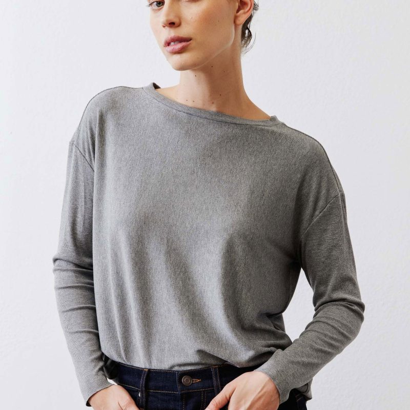 Essential Top With Buttons In The Back